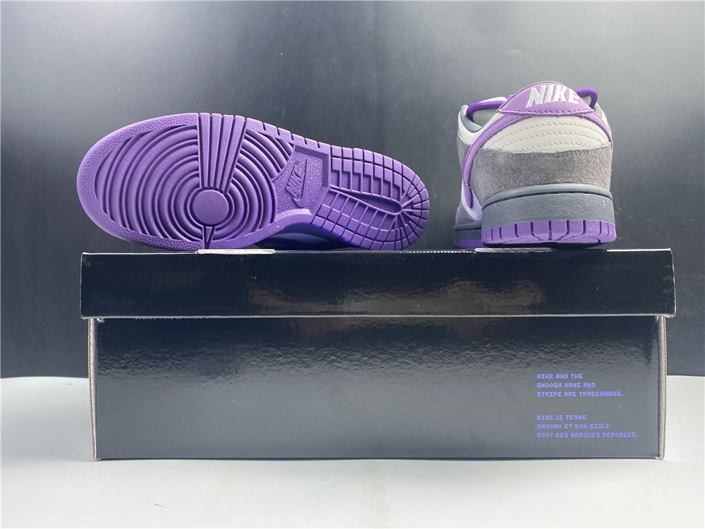 Dunk SB Low Purple Pigeon 304292-051